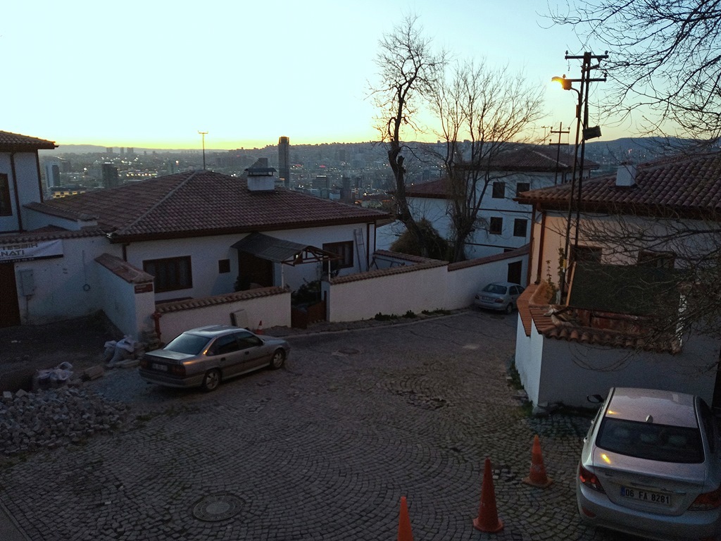 https://content.foto.my.mail.ru/list/s1_62/40654/h-40811.jpg