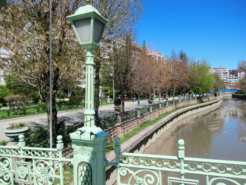 https://content.foto.my.mail.ru/list/s1_62/40862/h-40899.jpg