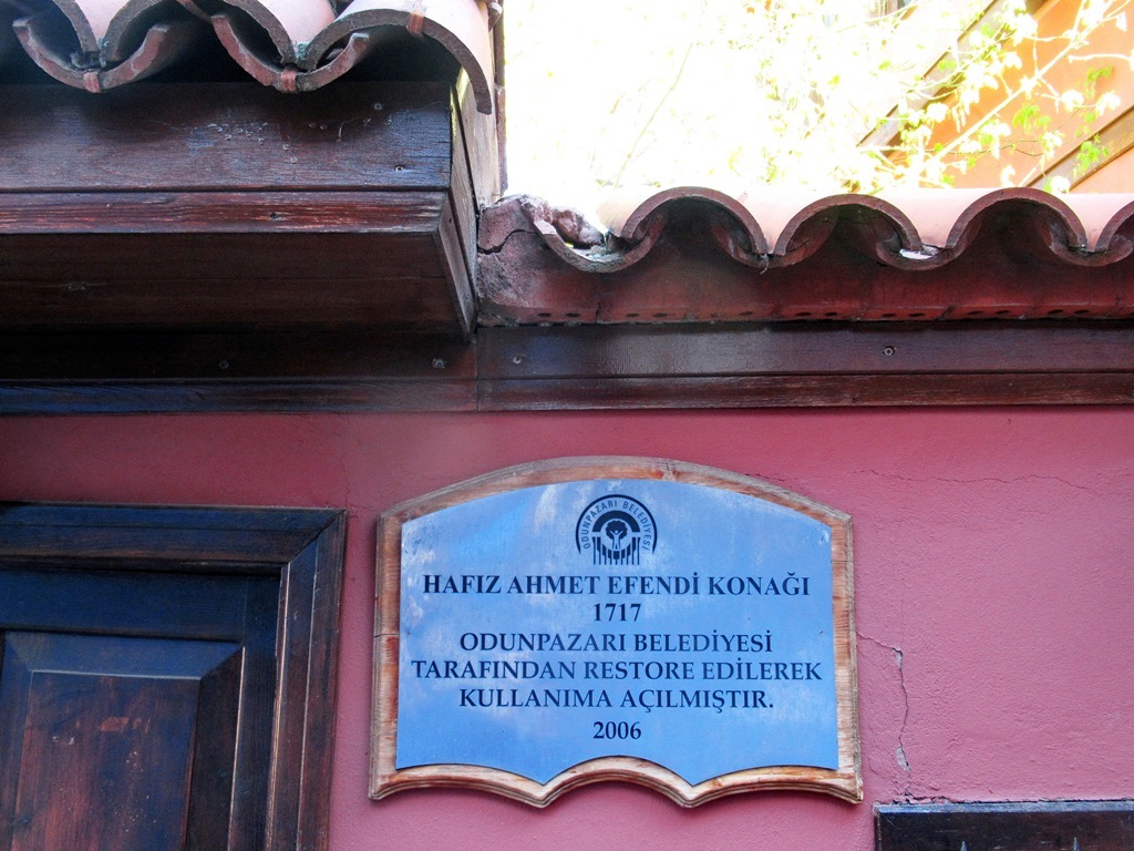 https://content.foto.my.mail.ru/list/s1_62/40862/h-40999.jpg