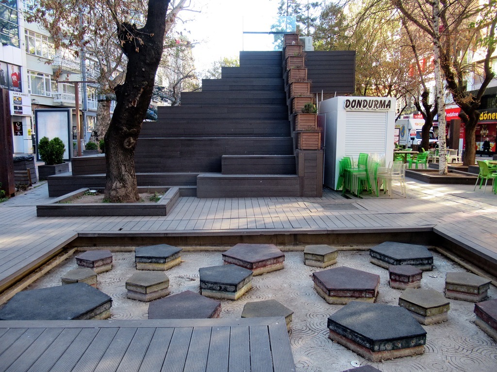 https://content.foto.my.mail.ru/list/s1_62/40862/h-41046.jpg