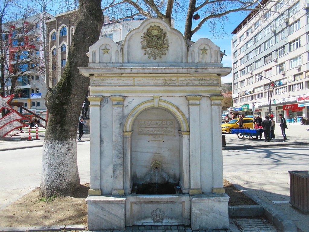 https://content.foto.my.mail.ru/list/s1_62/41151/h-41186.jpg