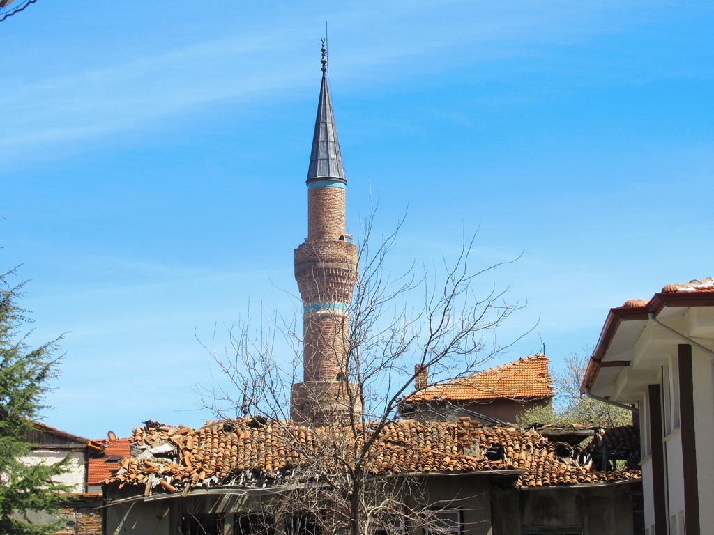 https://content.foto.my.mail.ru/list/s1_62/41151/h-41213.jpg