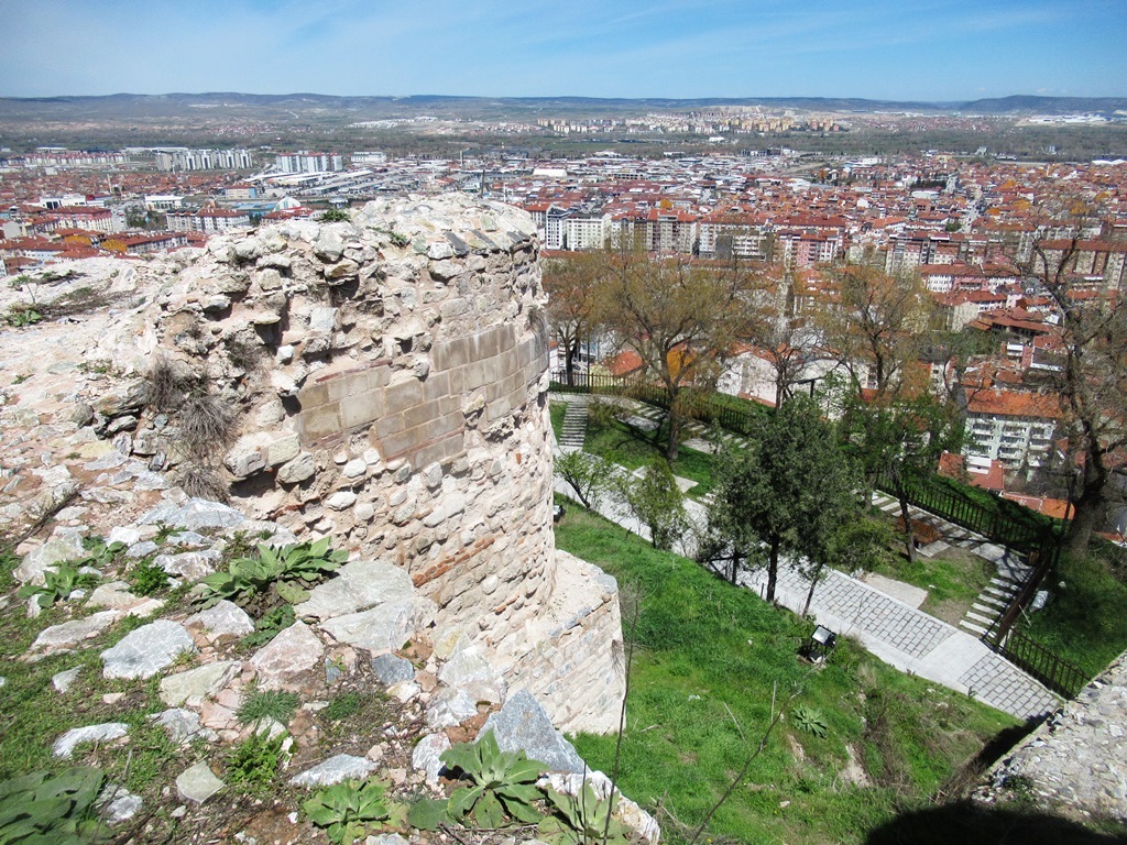 https://content.foto.my.mail.ru/list/s1_62/41151/h-41292.jpg