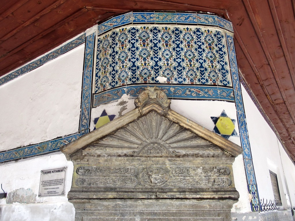 https://content.foto.my.mail.ru/list/s1_62/41323/h-41375.jpg