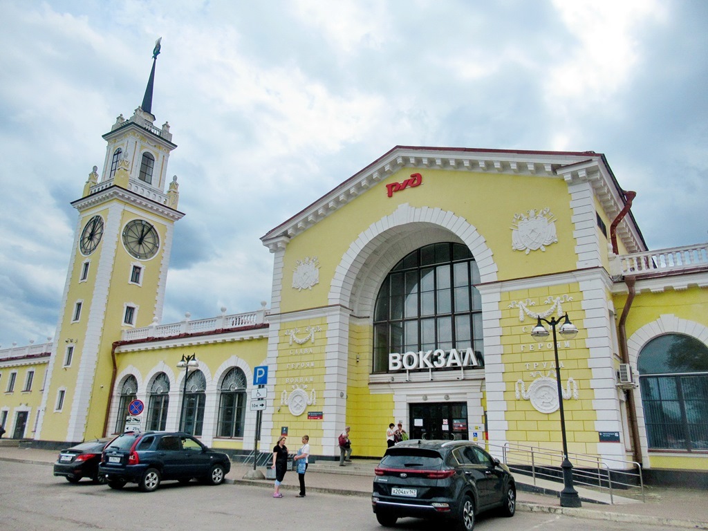 https://content.foto.my.mail.ru/list/s1_62/41653/h-41656.jpg