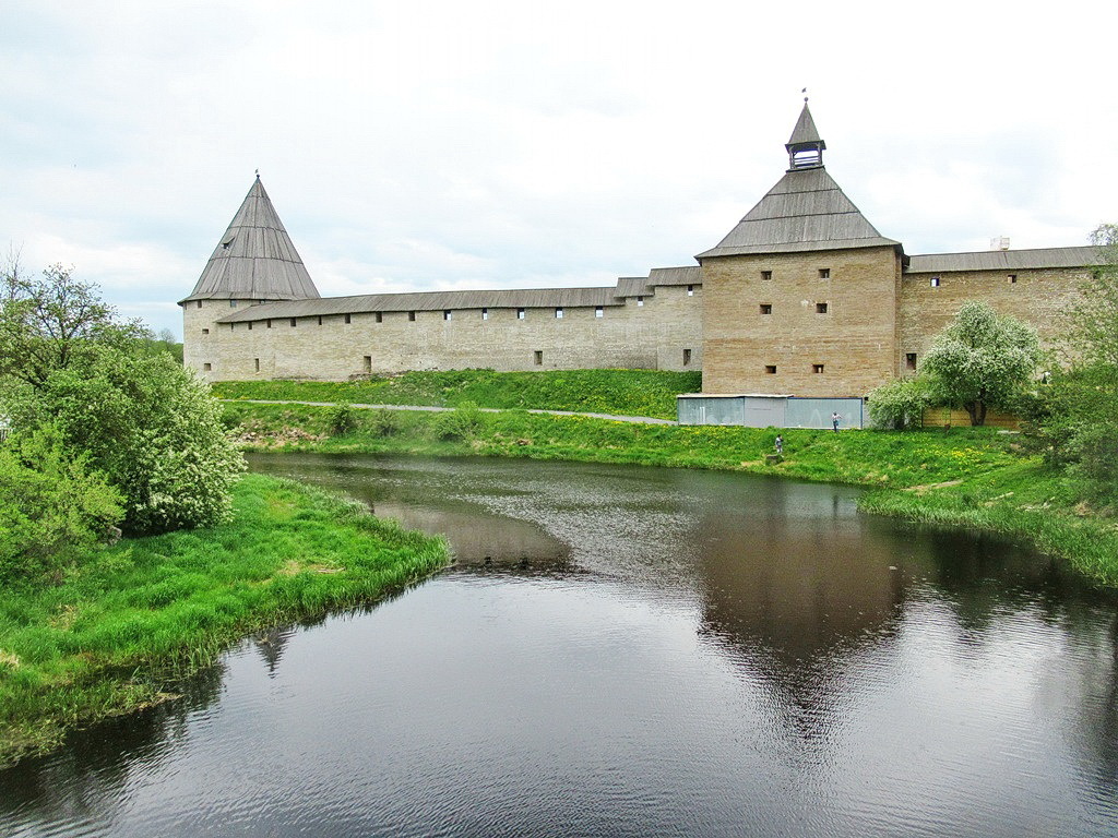 https://content.foto.my.mail.ru/list/s1_62/41665/h-41690.jpg