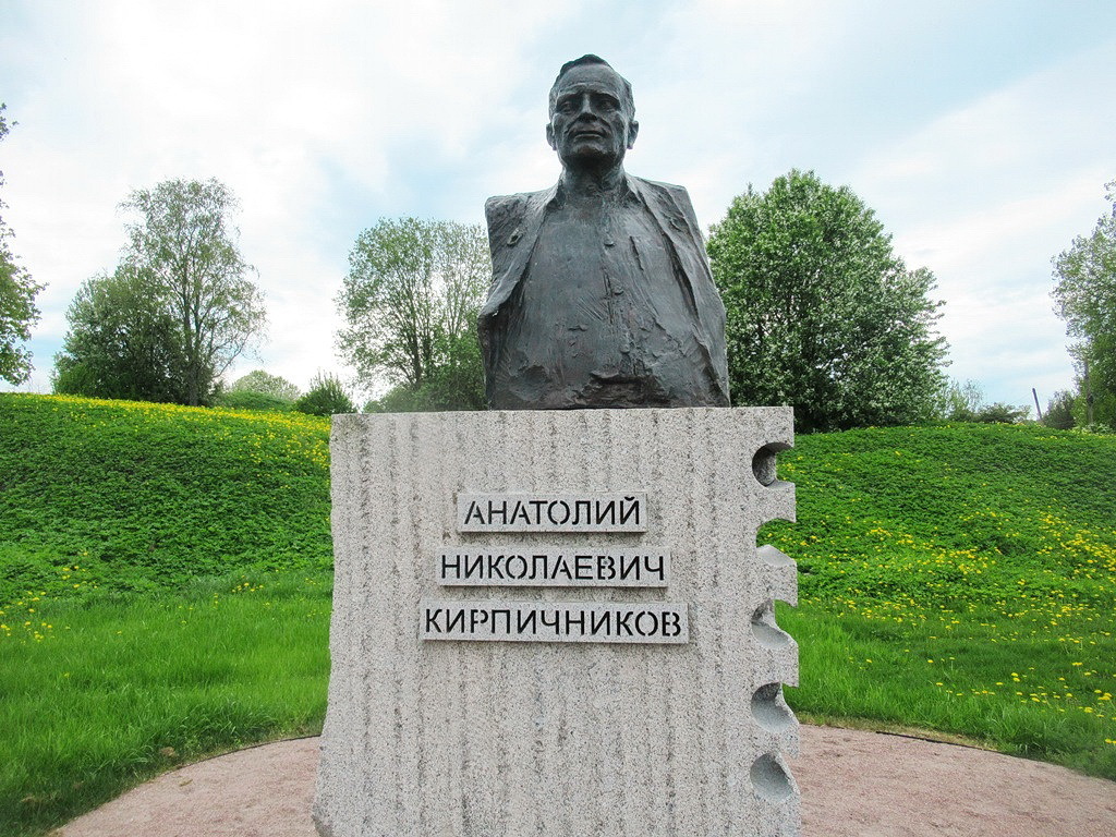https://content.foto.my.mail.ru/list/s1_62/41665/h-41692.jpg
