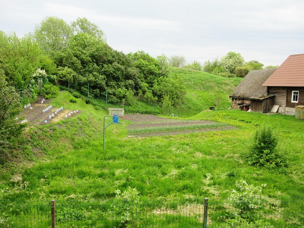 https://content.foto.my.mail.ru/list/s1_62/41665/h-41724.jpg