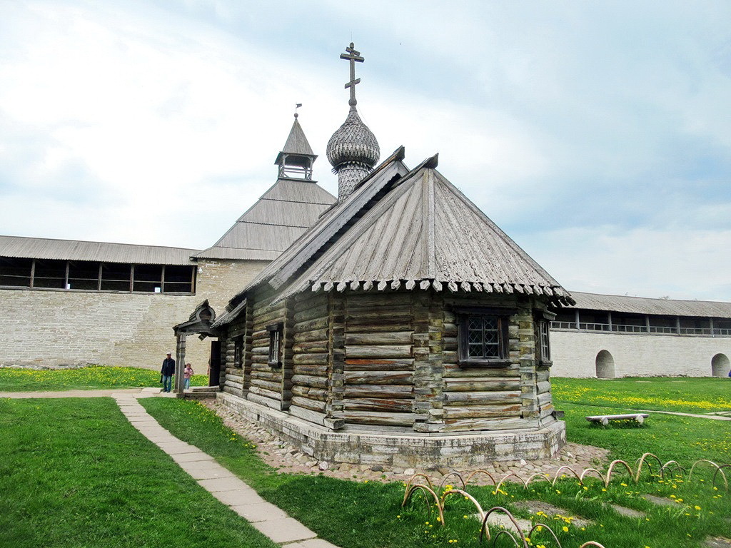 https://content.foto.my.mail.ru/list/s1_62/41665/h-41732.jpg