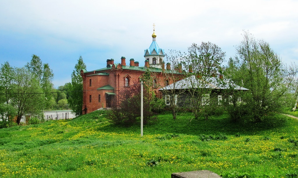 https://content.foto.my.mail.ru/list/s1_62/41841/h-41886.jpg