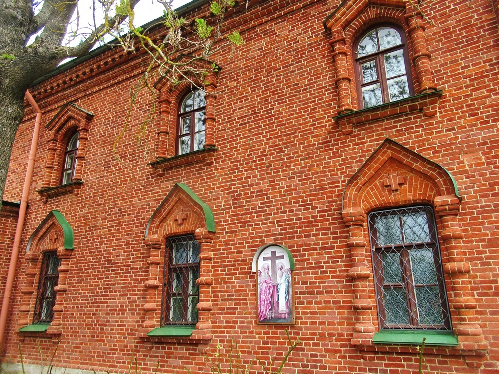 https://content.foto.my.mail.ru/list/s1_62/41841/h-41887.jpg