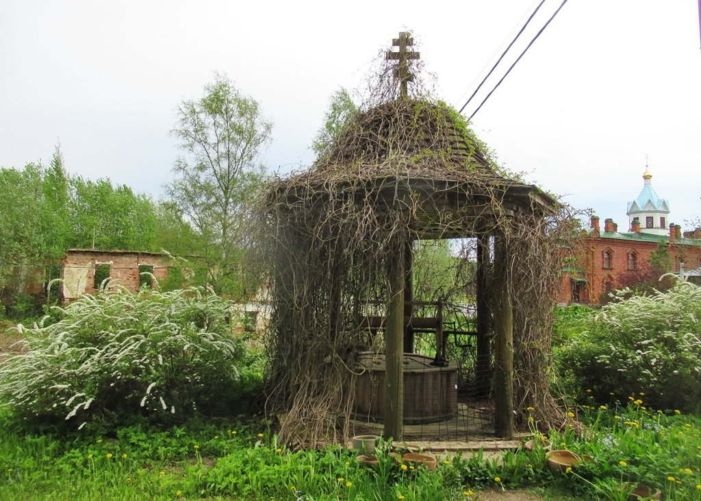 https://content.foto.my.mail.ru/list/s1_62/41841/h-41894.jpg