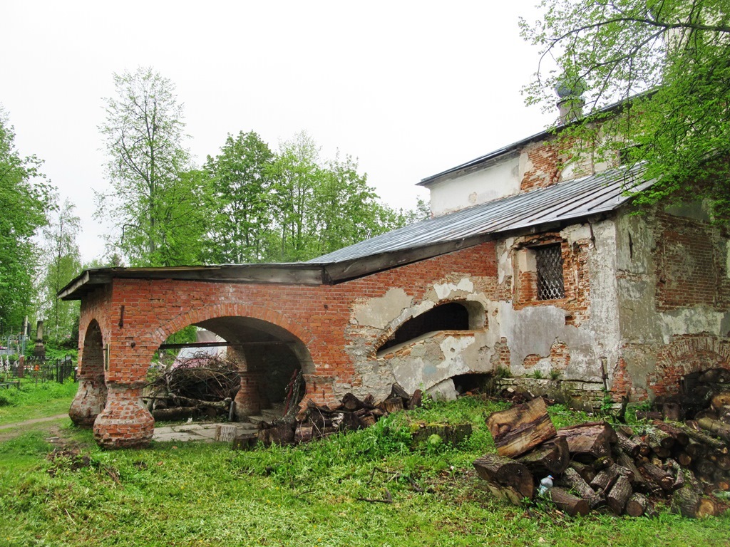 https://content.foto.my.mail.ru/list/s1_62/41994/h-42022.jpg