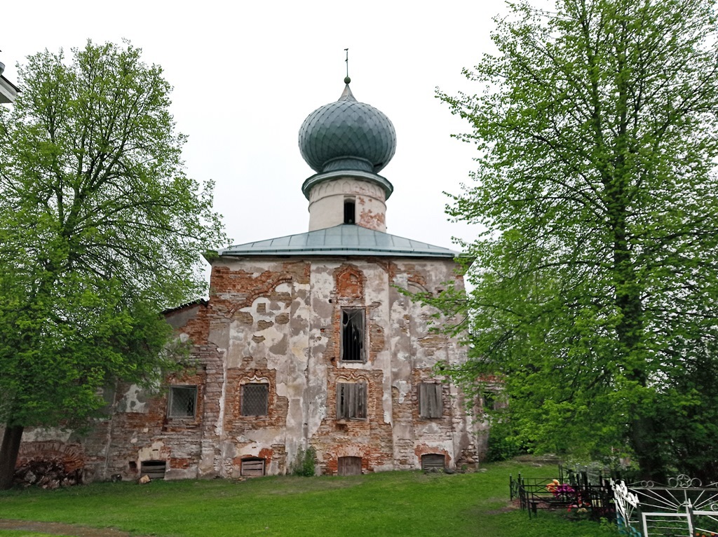 https://content.foto.my.mail.ru/list/s1_62/41994/h-42032.jpg