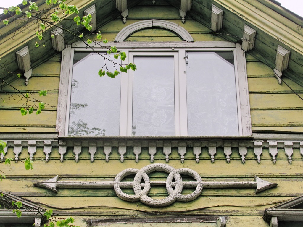 https://content.foto.my.mail.ru/list/s1_62/41994/h-42042.jpg