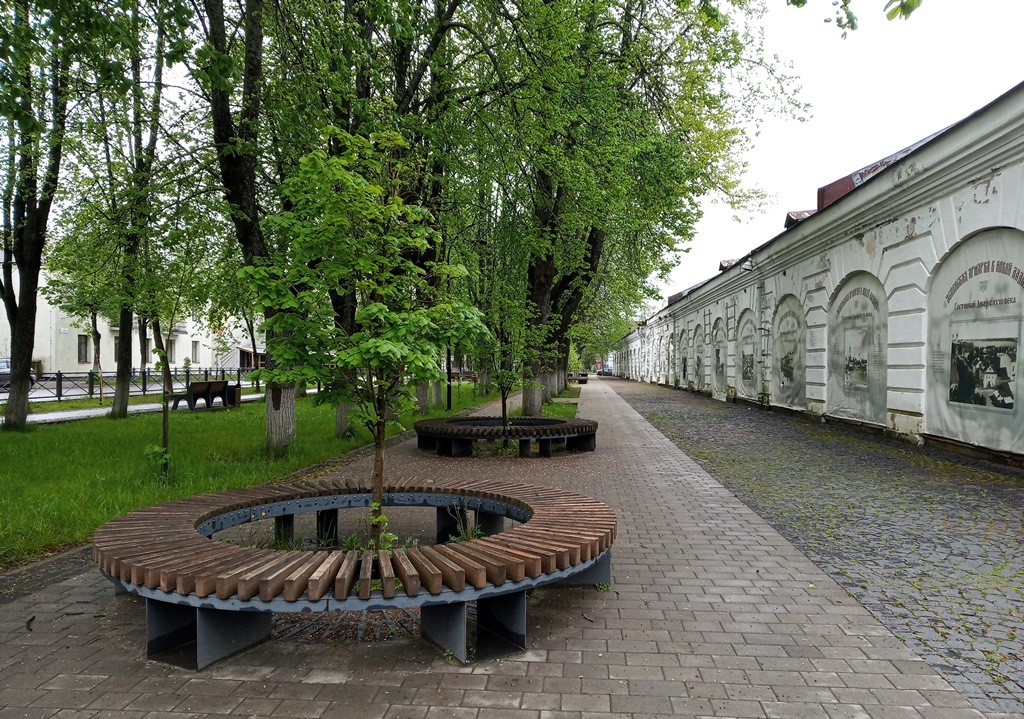 https://content.foto.my.mail.ru/list/s1_62/41994/h-42079.jpg