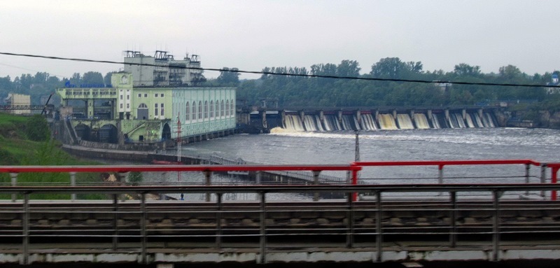https://content.foto.my.mail.ru/list/s1_62/42080/h-42081.jpg