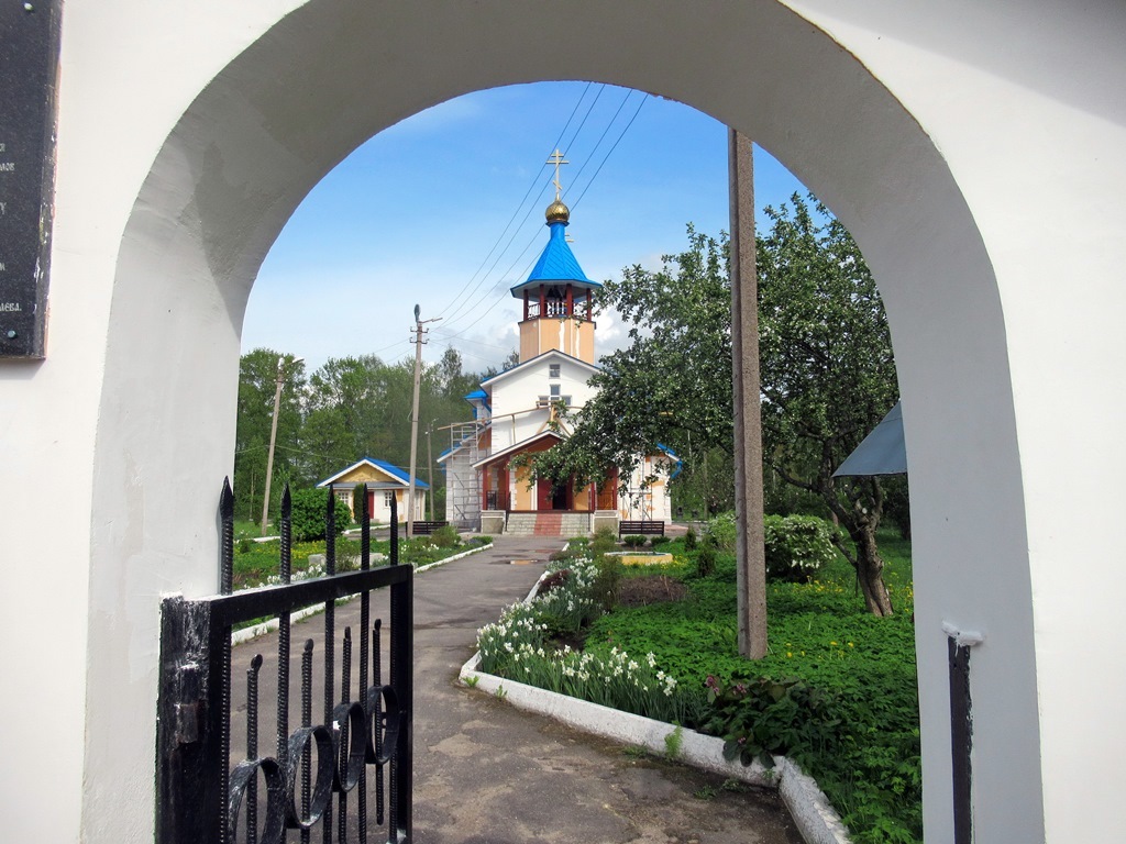 https://content.foto.my.mail.ru/list/s1_62/42080/h-42176.jpg
