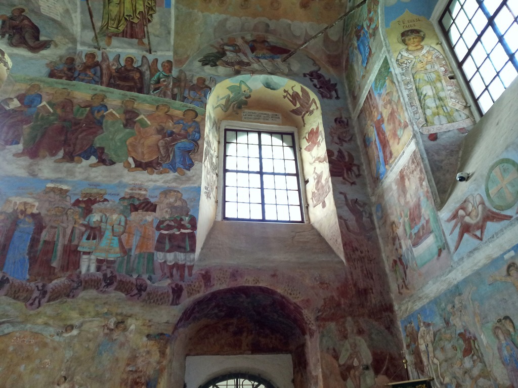 https://content.foto.my.mail.ru/list/s1_62/42177/h-42230.jpg