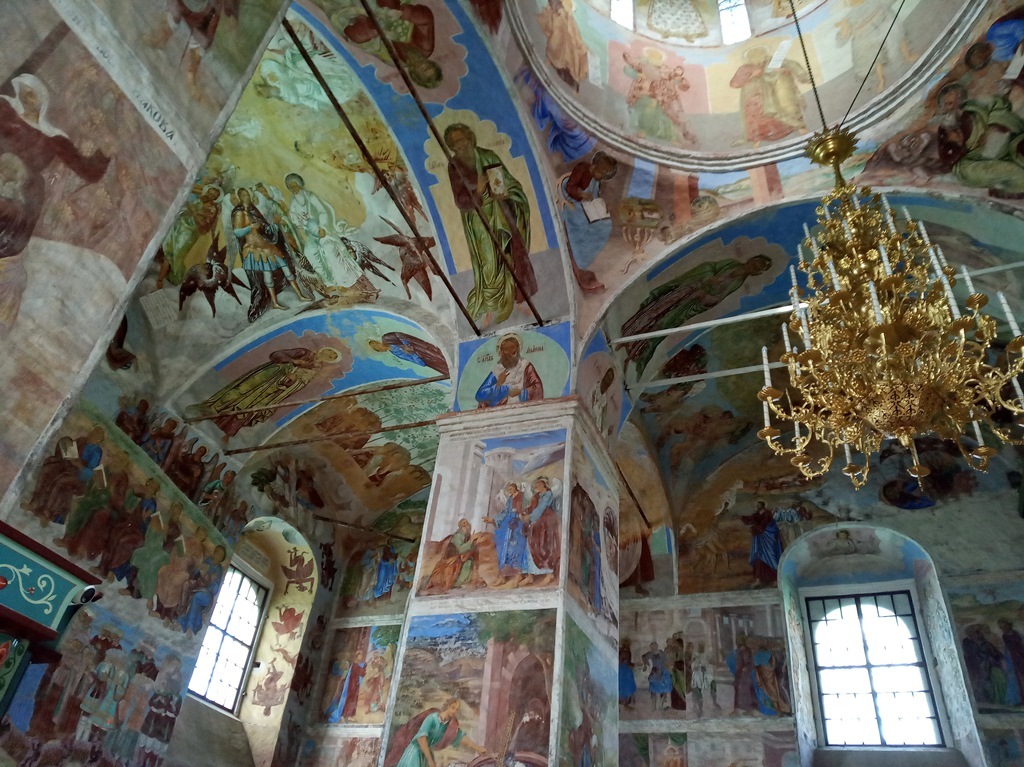 https://content.foto.my.mail.ru/list/s1_62/42177/h-42238.jpg