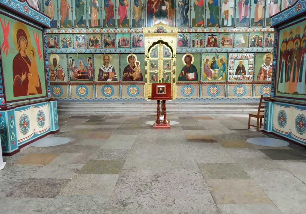 https://content.foto.my.mail.ru/list/s1_62/42177/h-42249.jpg