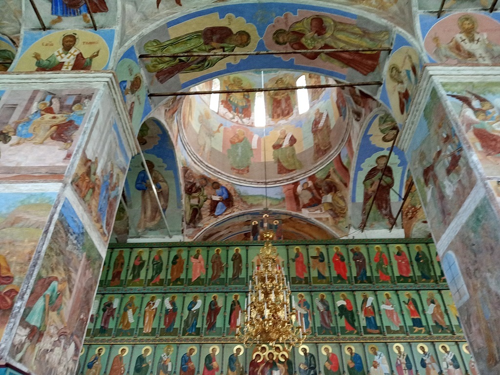 https://content.foto.my.mail.ru/list/s1_62/42177/h-42251.jpg