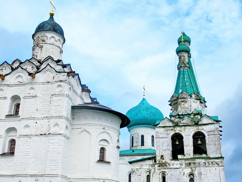 https://content.foto.my.mail.ru/list/s1_62/42177/h-42258.jpg