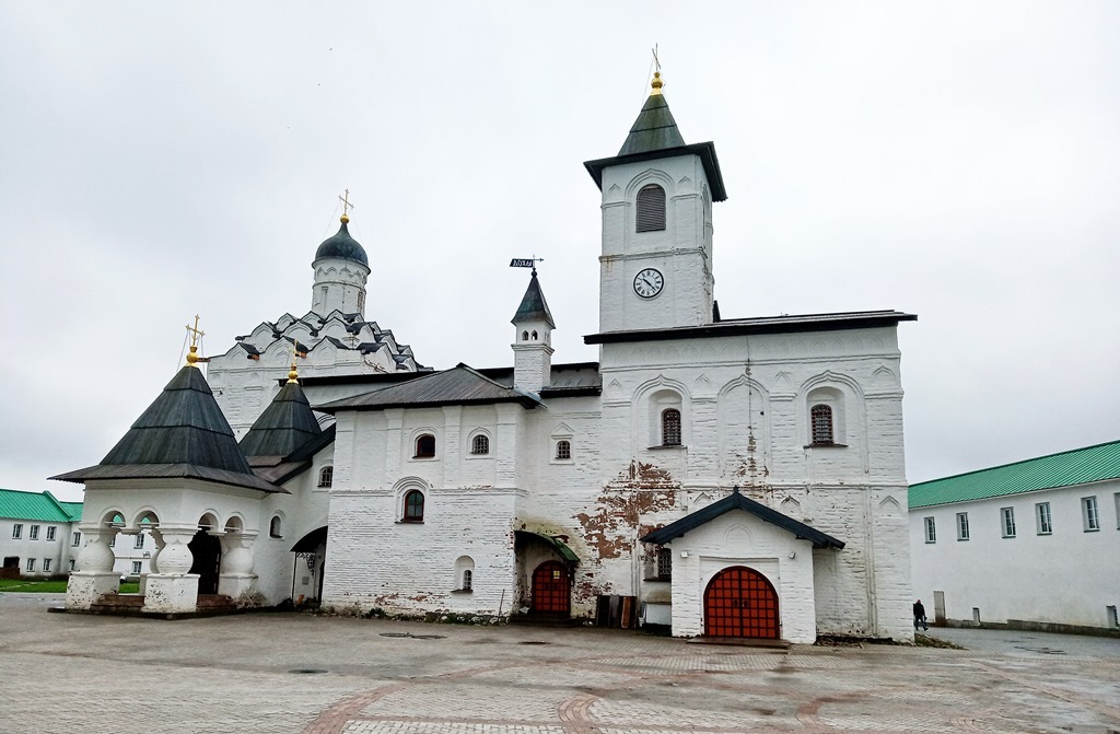 https://content.foto.my.mail.ru/list/s1_62/42177/h-42274.jpg