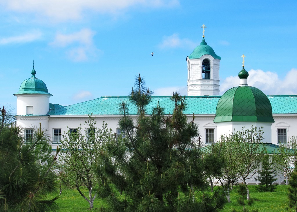 https://content.foto.my.mail.ru/list/s1_62/42177/h-42307.jpg