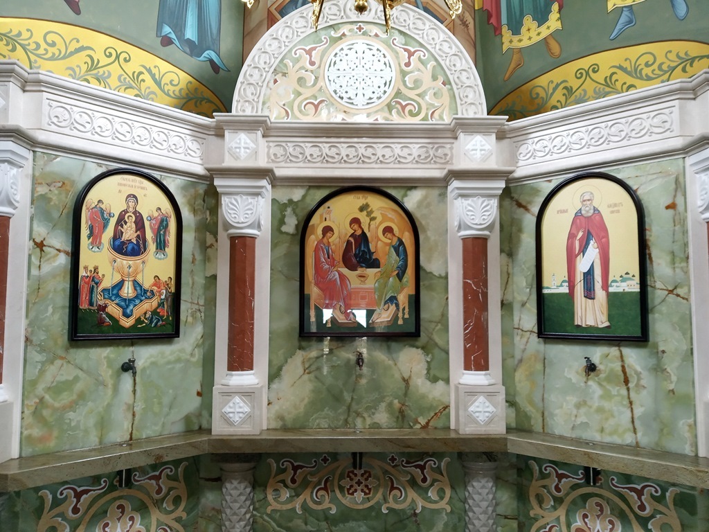 https://content.foto.my.mail.ru/list/s1_62/42177/h-42321.jpg