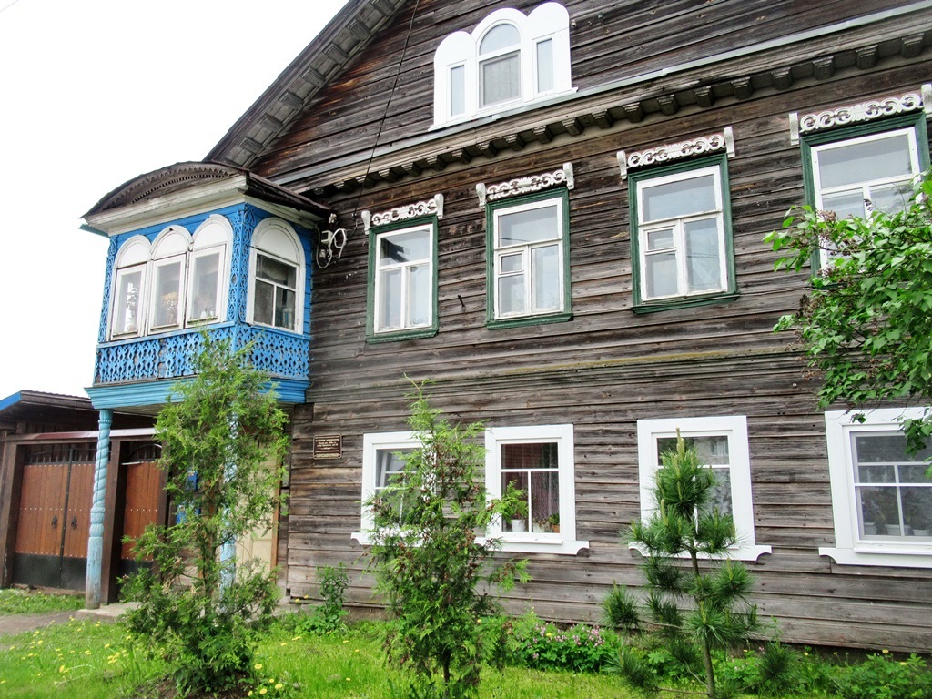 https://content.foto.my.mail.ru/list/s1_62/42360/h-42375.jpg