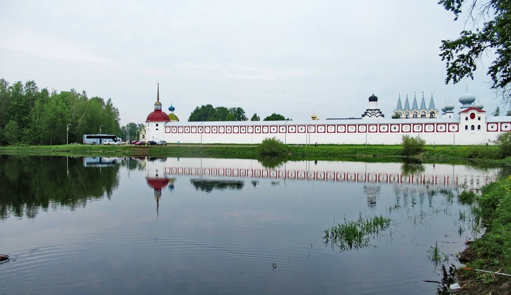 https://content.foto.my.mail.ru/list/s1_62/42360/h-42389.jpg
