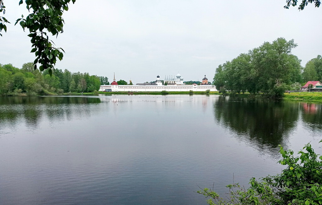 https://content.foto.my.mail.ru/list/s1_62/42360/h-42397.jpg