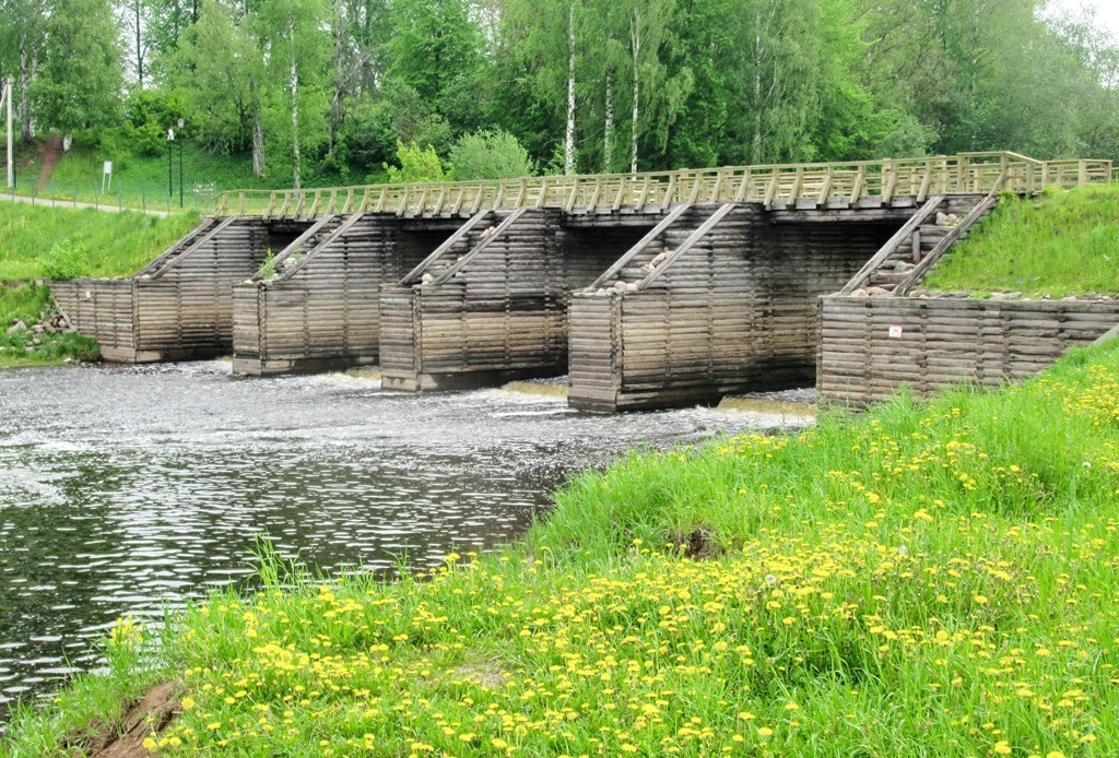 https://content.foto.my.mail.ru/list/s1_62/42360/h-42536.jpg