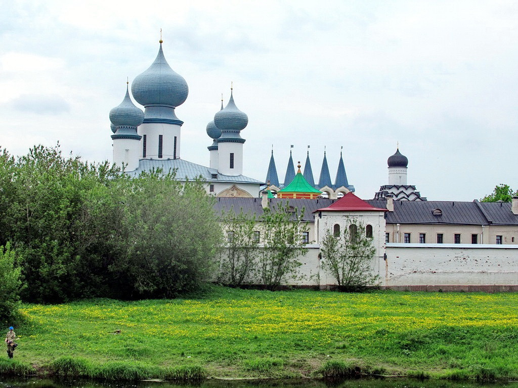 https://content.foto.my.mail.ru/list/s1_62/42360/h-42559.jpg