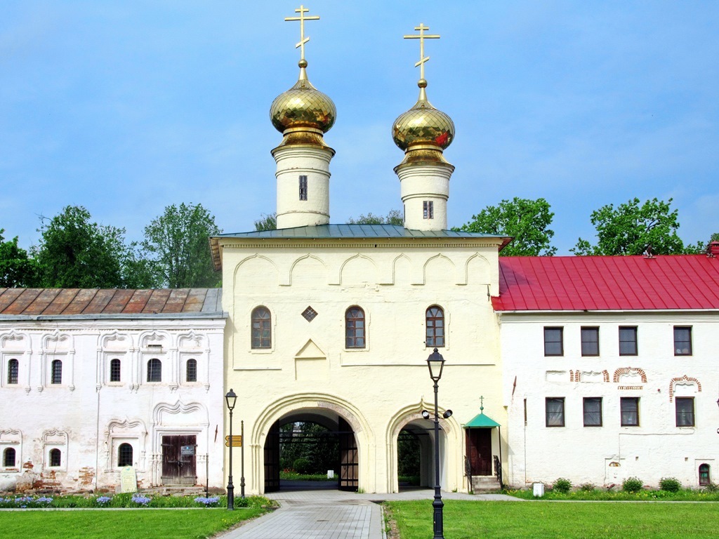 https://content.foto.my.mail.ru/list/s1_62/42398/h-42441.jpg