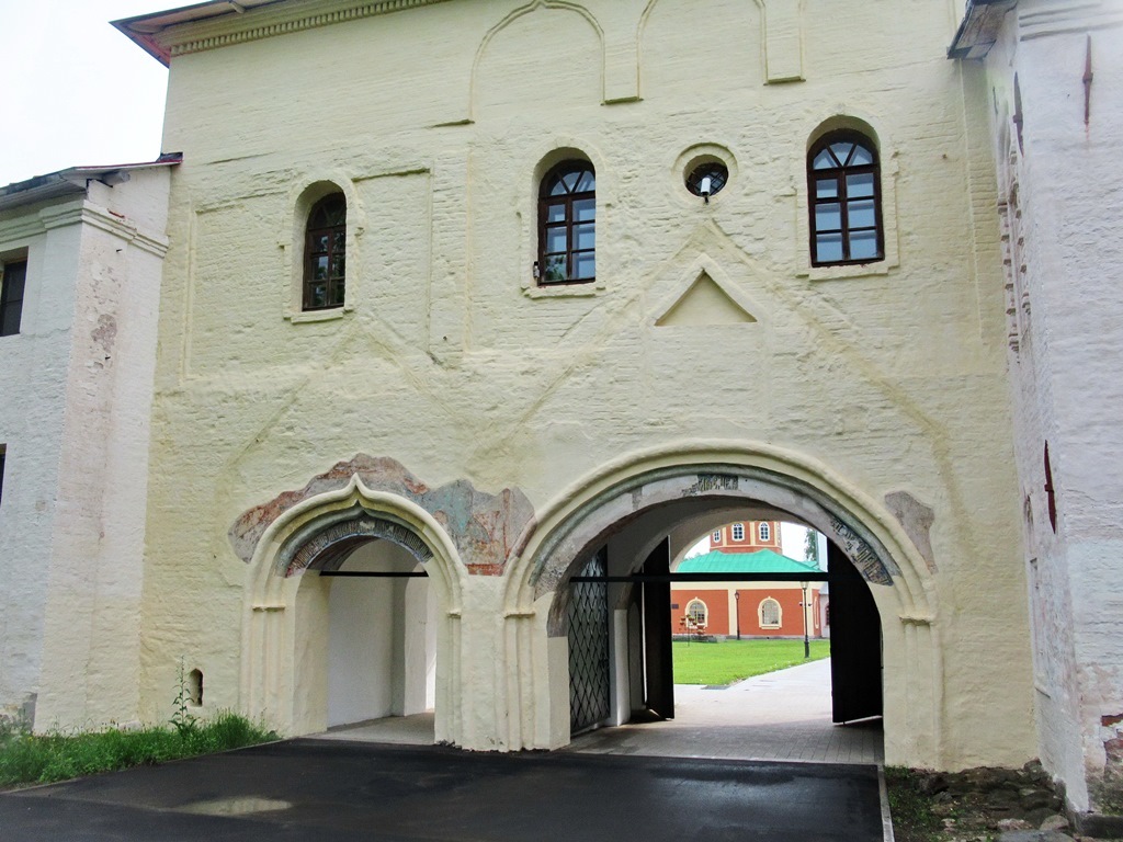 https://content.foto.my.mail.ru/list/s1_62/42398/h-42445.jpg