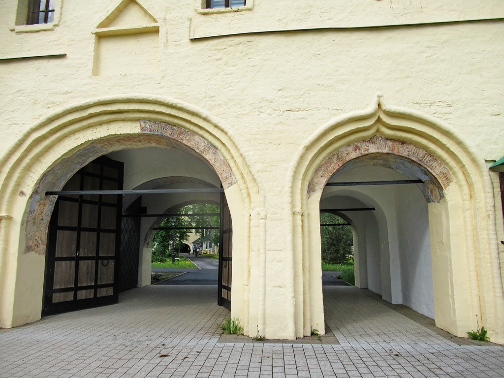 https://content.foto.my.mail.ru/list/s1_62/42398/h-42458.jpg