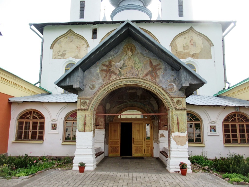 https://content.foto.my.mail.ru/list/s1_62/42398/h-42463.jpg