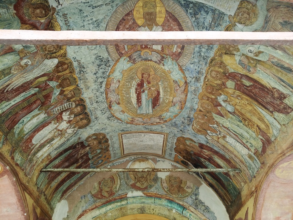 https://content.foto.my.mail.ru/list/s1_62/42398/h-42476.jpg