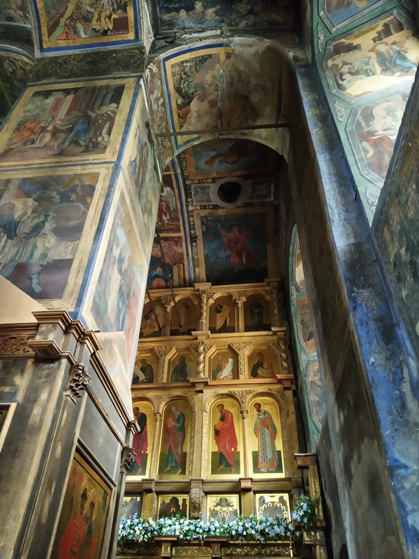 https://content.foto.my.mail.ru/list/s1_62/42398/h-42488.jpg