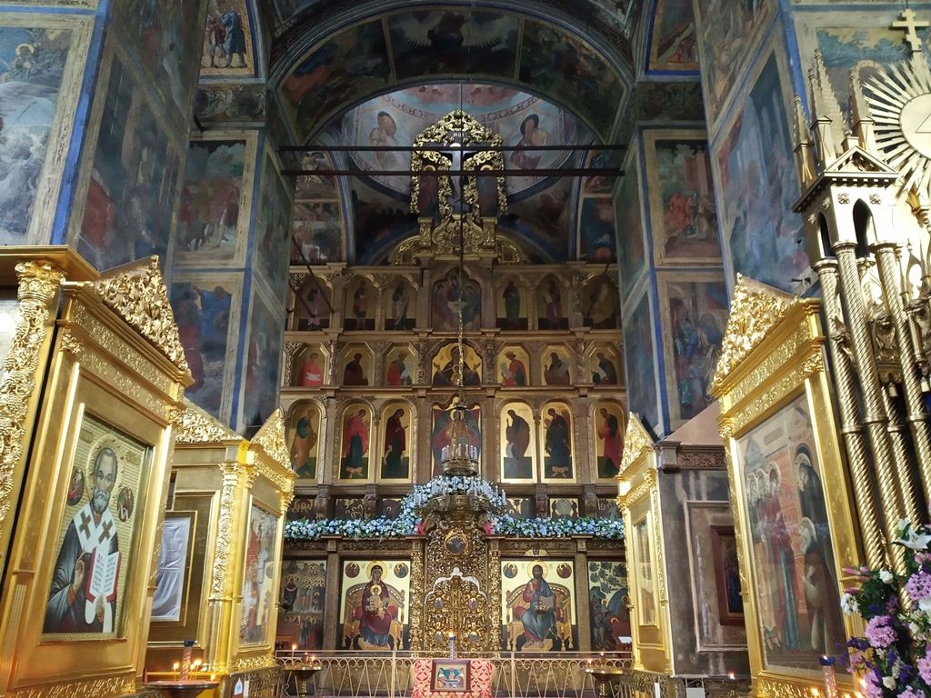 https://content.foto.my.mail.ru/list/s1_62/42398/h-42490.jpg