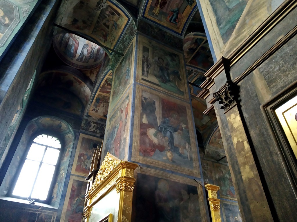 https://content.foto.my.mail.ru/list/s1_62/42398/h-42493.jpg
