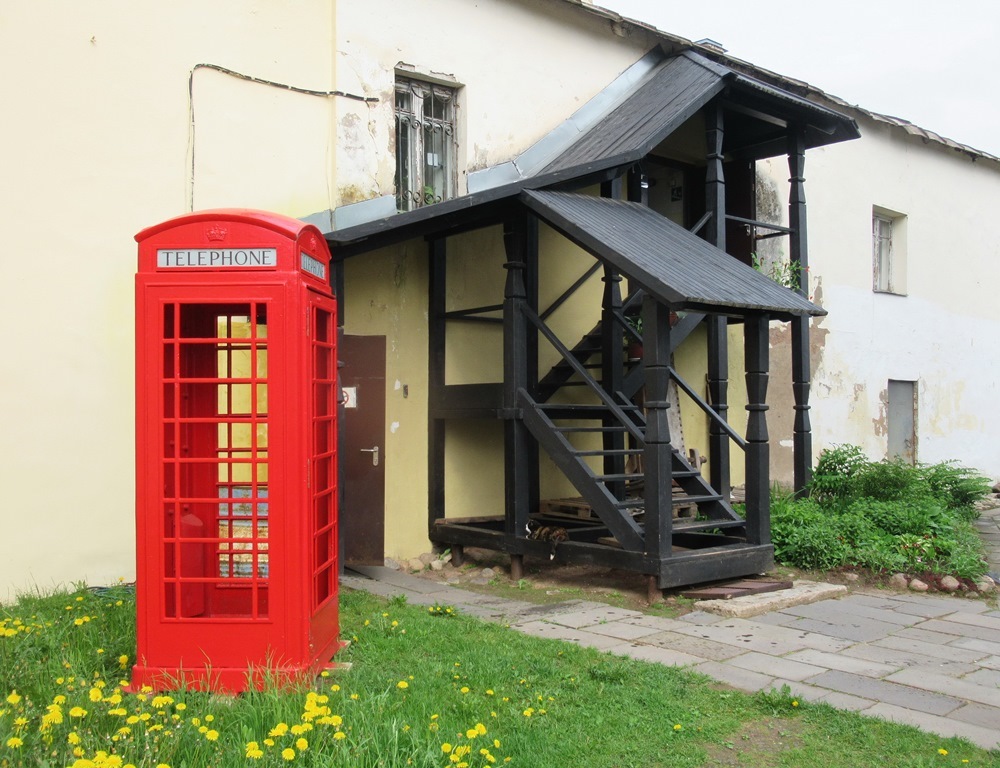 https://content.foto.my.mail.ru/list/s1_62/42398/h-42510.jpg
