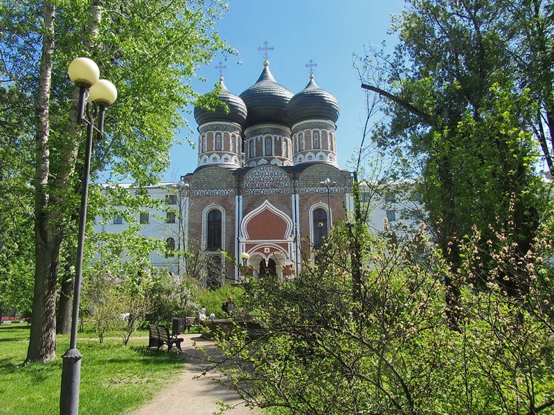 "Царский" остров в Измайлово