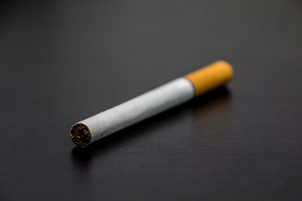 Разрешается ли курить iqos в общественных местах, а также дома
