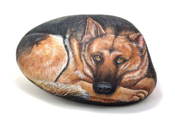 Камни года собаки. Живопись на камнях Сюзи Чуа. Роспись животных на Камне.