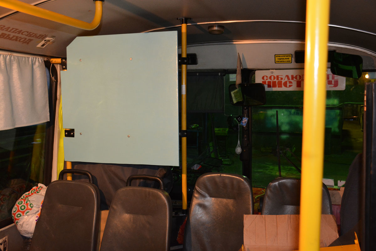 Установка рекламного монитора в автобус ПАЗ - Маршрутное Телевидение
