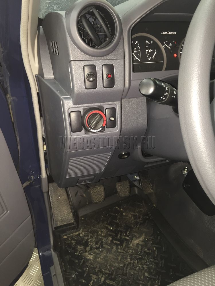 Webasto Toyota Land Cruiser 70 Webasto Toyota Land Cruiser 70