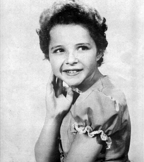 In my young years. Brenda Lee. Brenda Lee фото. Brenda Lee в детстве. Бренда ли в молодости.